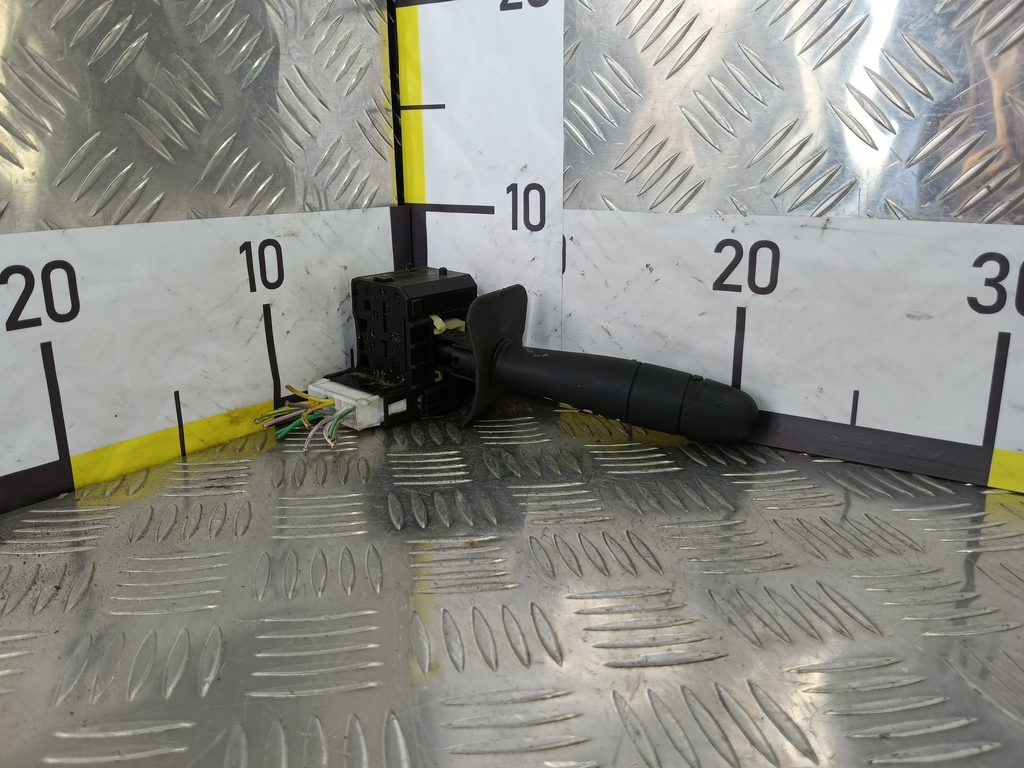 переключатель подрулевой Renault Kangoo  7701053055, 2360 рублей, Москва