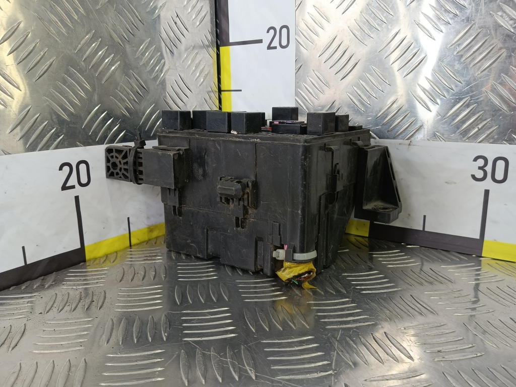 блок предохранителей MITSUBISHI L200  2.4 DID AT (154 л.с.)L200  V (2015—2019) Пикап 8565A368, 5230 рублей, Москва