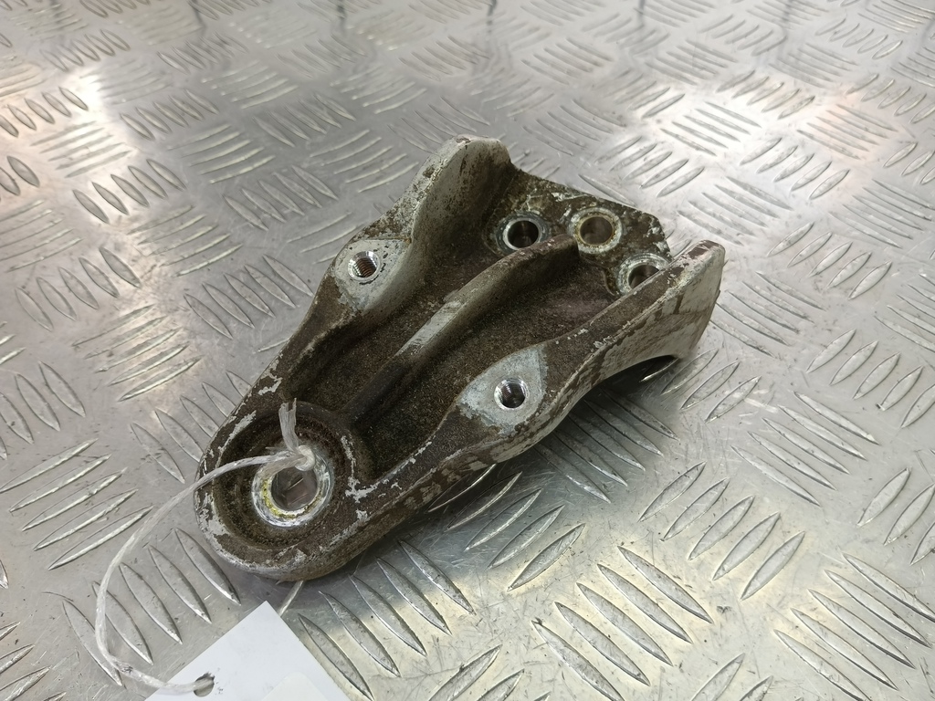 кронштейн двигателя (двс) Hyundai GETZ 1.1 MT (66 л.с.)Getz  I рестайлинг (2005—2011) Хетчбэк 2161002842, 980 рублей, Москва