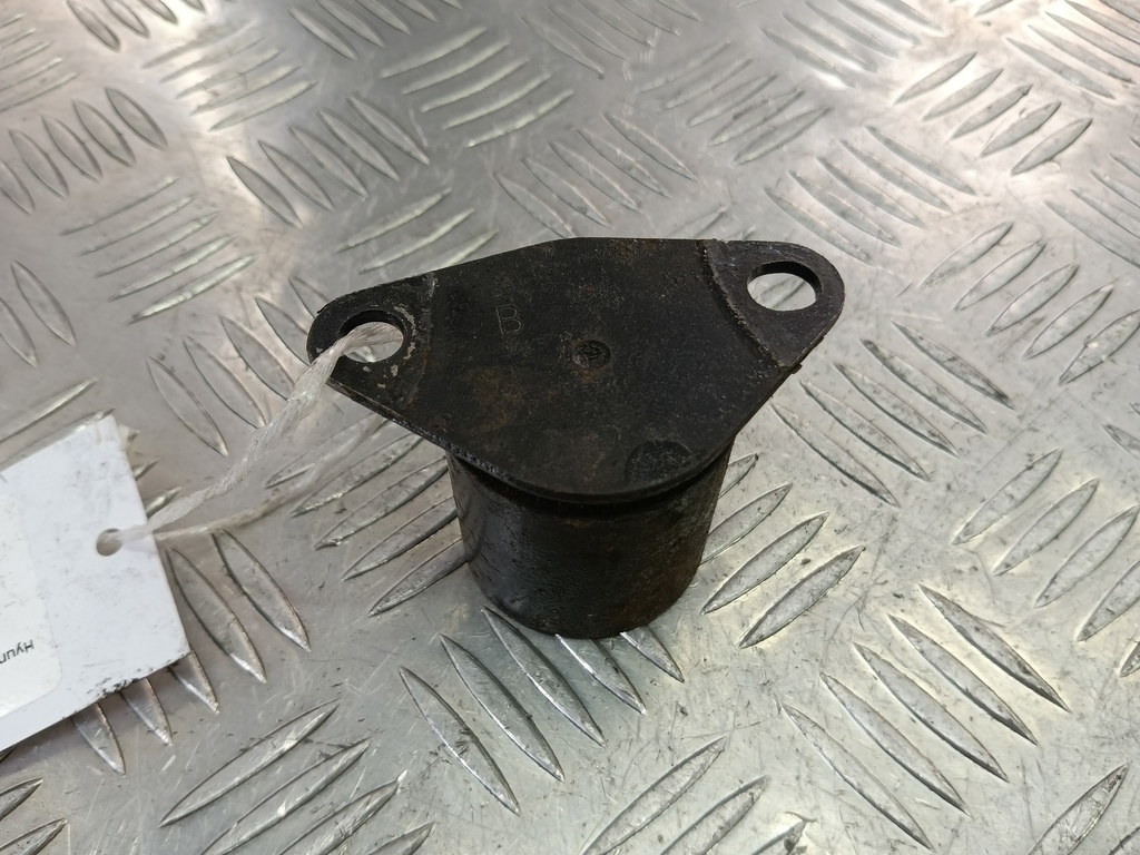 демпфер двигателя Hyundai GETZ 1.1 MT (66 л.с.)Getz  I рестайлинг (2005—2011) Хетчбэк 218181C100, 1780 рублей, Москва