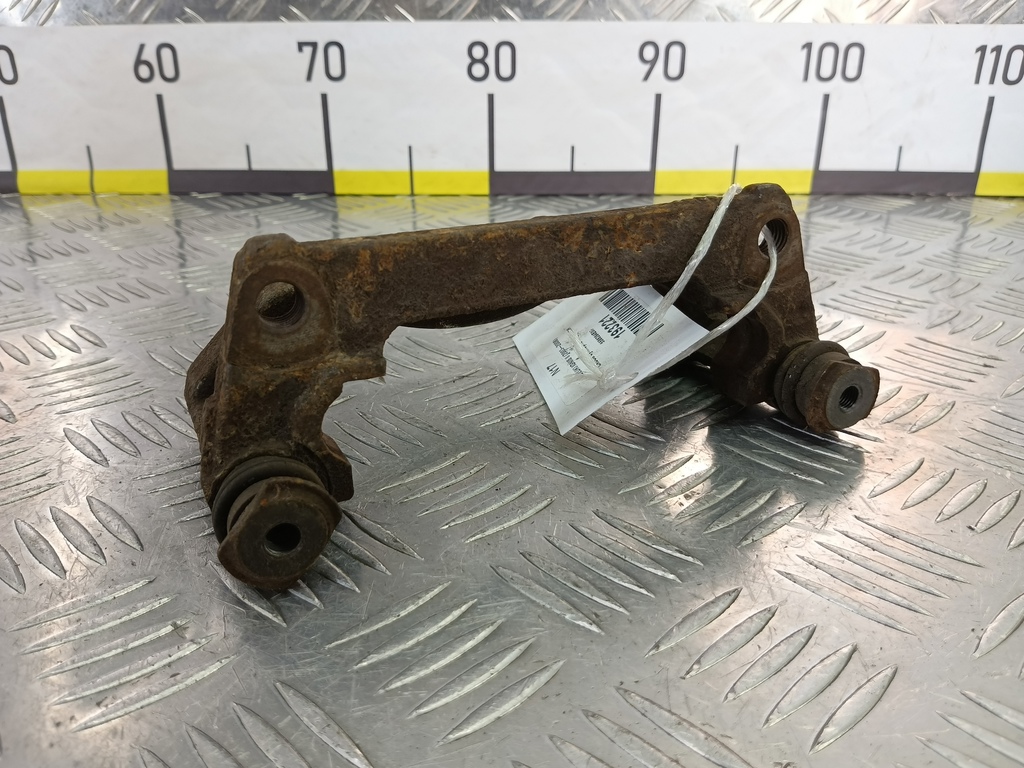 скоба суппорта SUZUKI IGNIS 1.5 MT (99 л.с.)Ignis  II (2003—2008) Хетчбэк 5586284E00, 2700 рублей, Москва