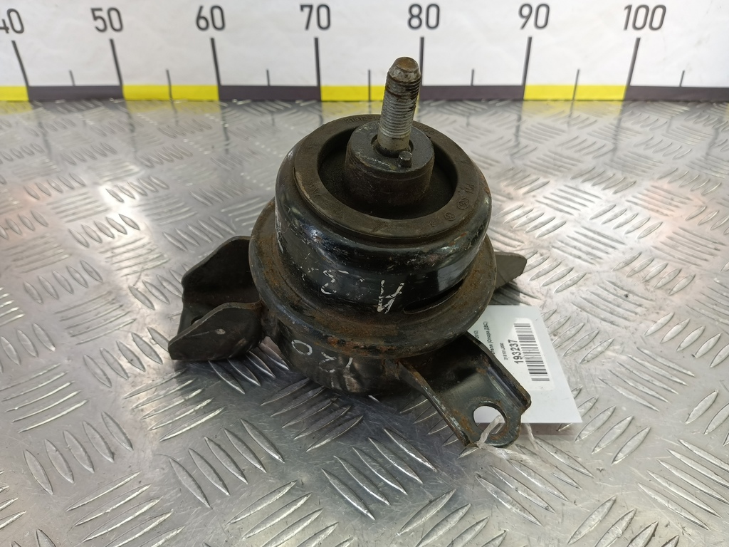подушка двигателя (опора двс) Hyundai I20 1.3 MT (78 л.с.)i20  I (2008—2012) Хетчбэк 218101J000, 3390 рублей, Москва