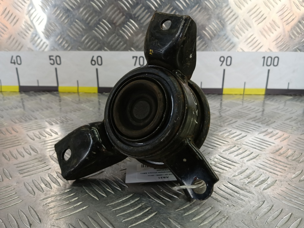 подушка двигателя (опора двс) Hyundai I20 1.3 MT (78 л.с.)i20  I (2008—2012) Хетчбэк 218101J000, 3390 рублей, Москва