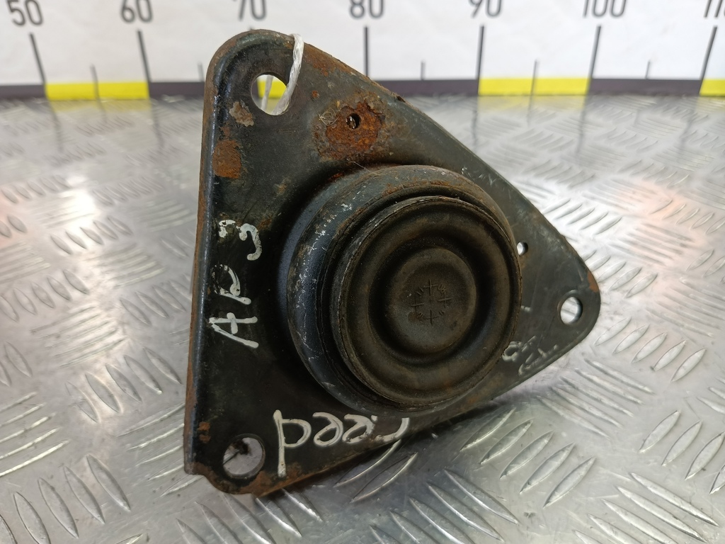подушка двигателя (опора двс) Kia Ceed  218102H000, 980 рублей, Москва