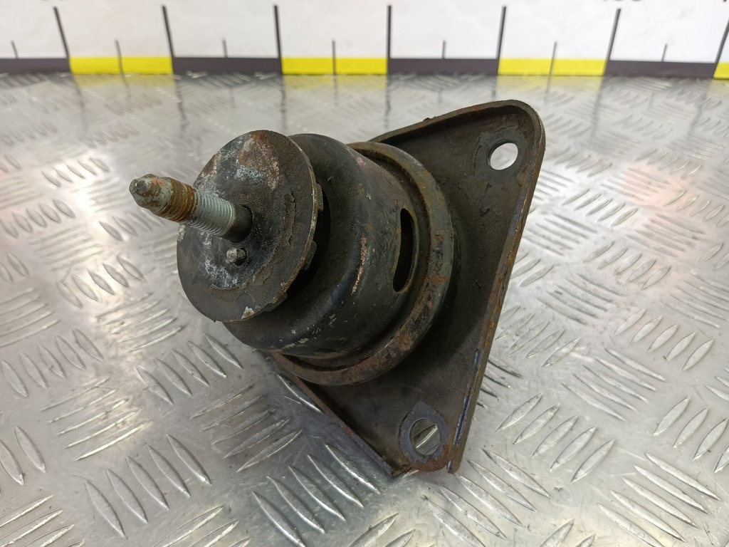 подушка двигателя (опора двс) Kia Ceed  218101H300, 860 рублей, Москва