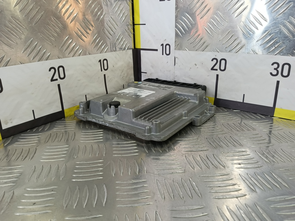 блок управления двигателем LAND ROVER FREELANDER  LR006646, 3620 рублей, Москва