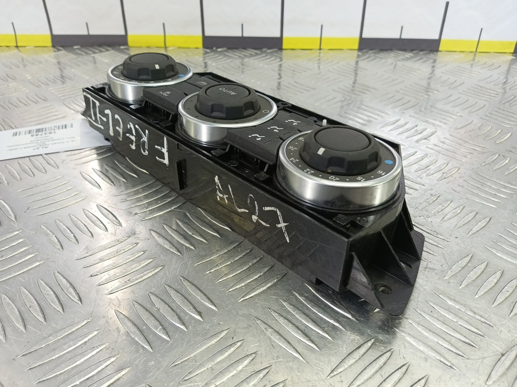 блок управления печкой LAND ROVER FREELANDER  LR002727, 980 рублей, Москва