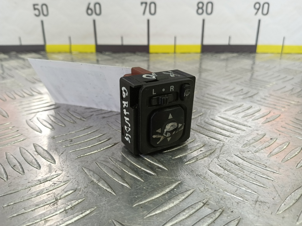 кнопка регулировки зеркал MITSUBISHI GRANDIS  MR951187, 860 рублей, Москва