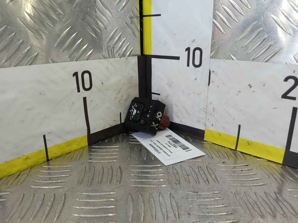 кнопка регулировки зеркал MITSUBISHI GRANDIS  MR951187, 860 рублей, Москва