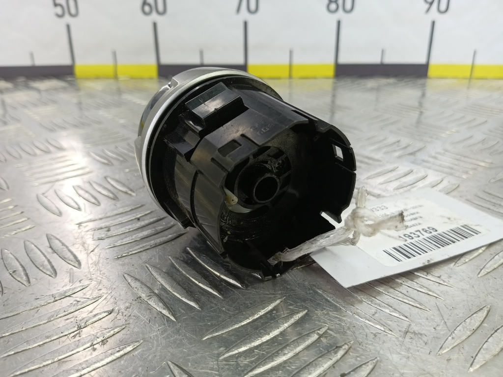 блок кнопок MITSUBISHI L200  2.4 DID AT (154 л.с.)L200  V (2015—2019) Пикап 8604A046XA, 1550 рублей, Москва