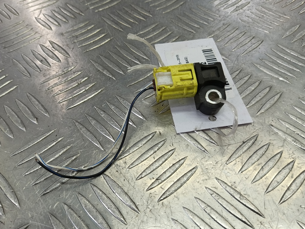 датчик удара (air bag) MITSUBISHI L200  2.4 DID AT (154 л.с.)L200  V (2015—2019) Пикап 8651A245, 860 рублей, Москва