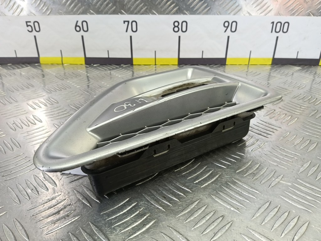 накладка крыла переднего LAND ROVER FREELANDER  LR001658, 750 рублей, Москва