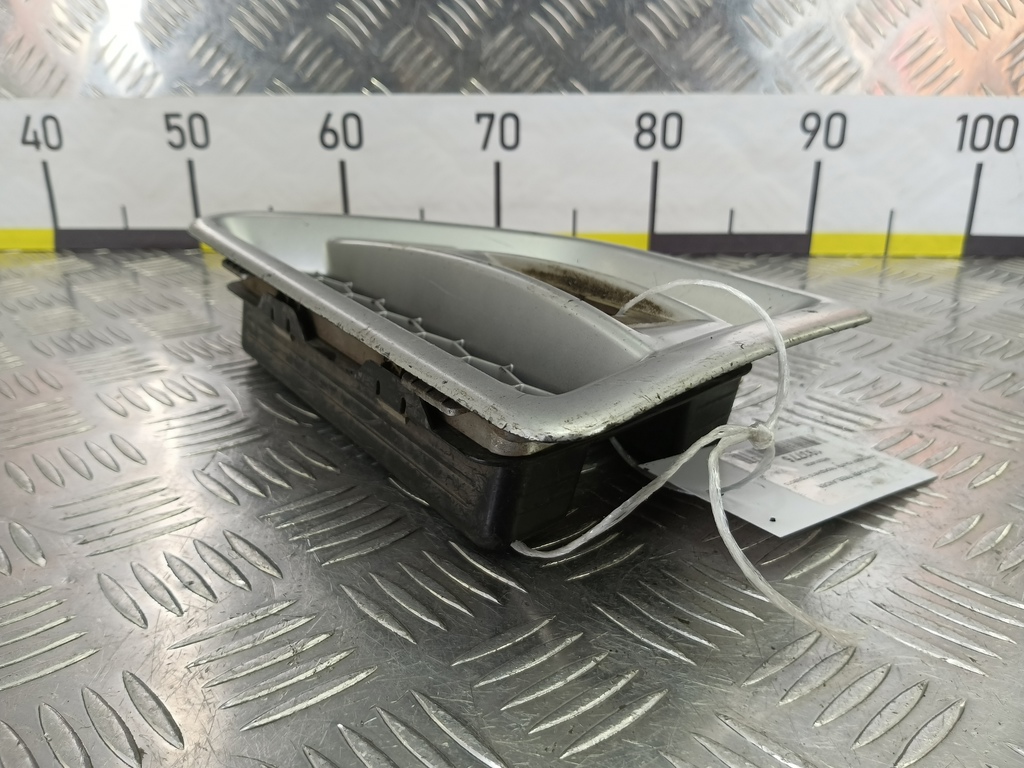 накладка крыла переднего LAND ROVER FREELANDER  LR001658, 750 рублей, Москва