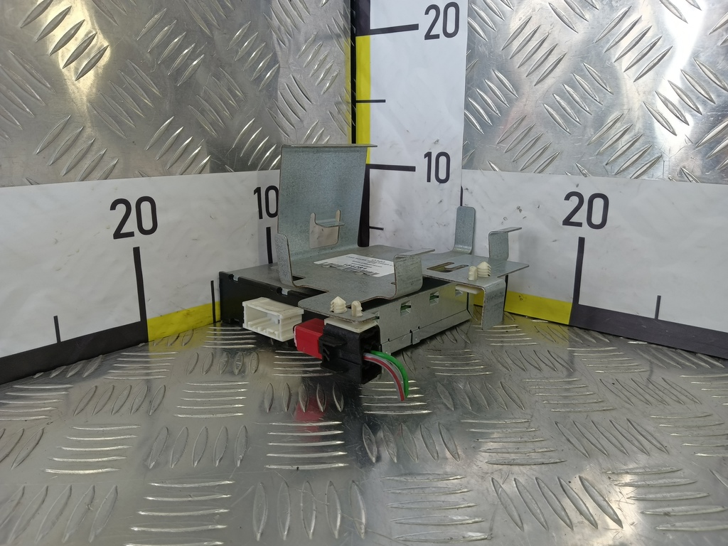 блок управления LAND ROVER FREELANDER  LR031831, 980 рублей, Москва