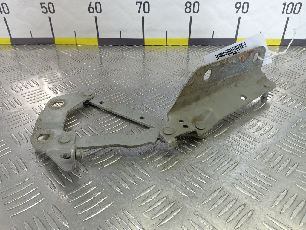 петля капота LAND ROVER FREELANDER  LR001565, 860 рублей, Москва