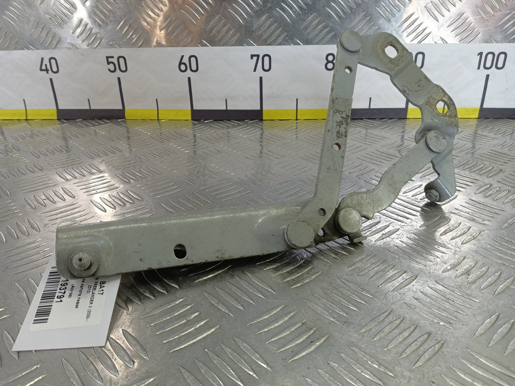 петля капота LAND ROVER FREELANDER  LR001565, 860 рублей, Москва