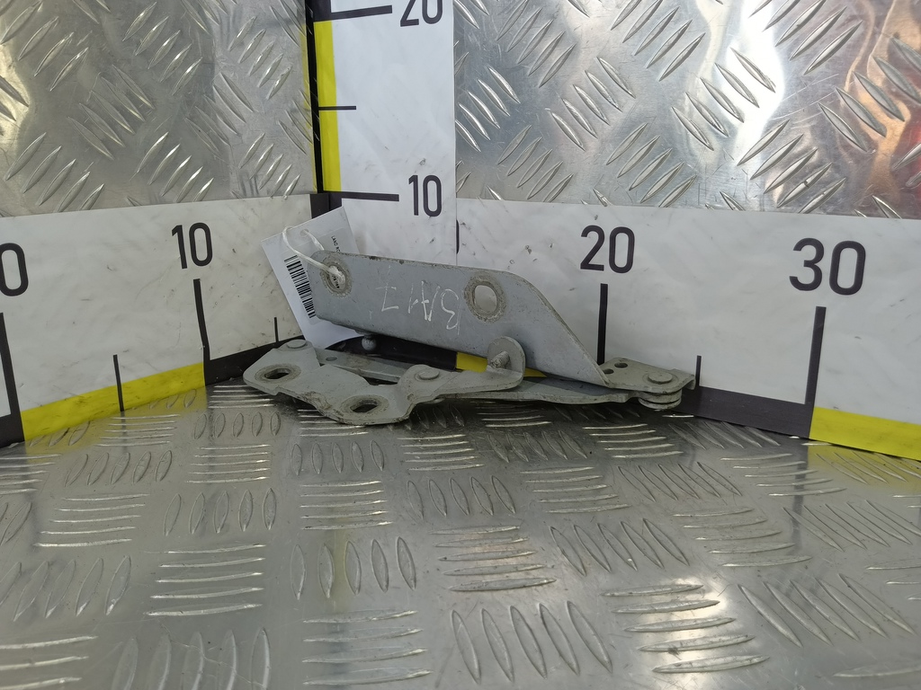 петля капота LAND ROVER FREELANDER  LR001565, 860 рублей, Москва