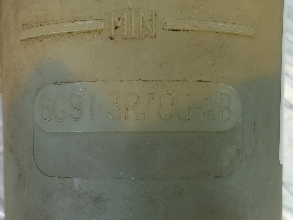 бачок гидроусилителя LAND ROVER FREELANDER  LR000578, 860 рублей, Москва