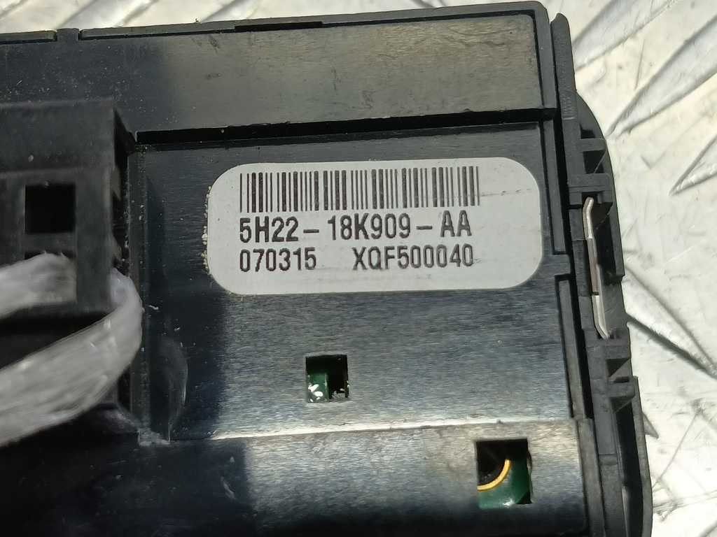 блок кнопок LAND ROVER FREELANDER  LR008201, 520 рублей, Москва