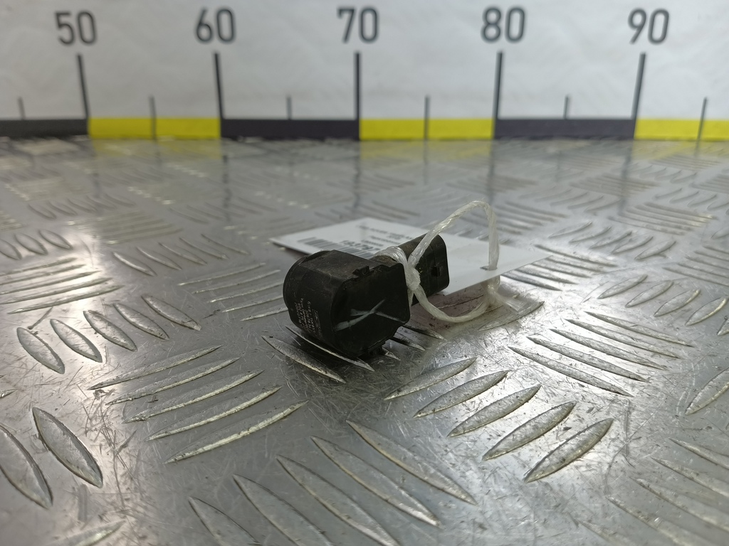 датчик парковки LAND ROVER FREELANDER  LR040659, 2010 рублей, Москва