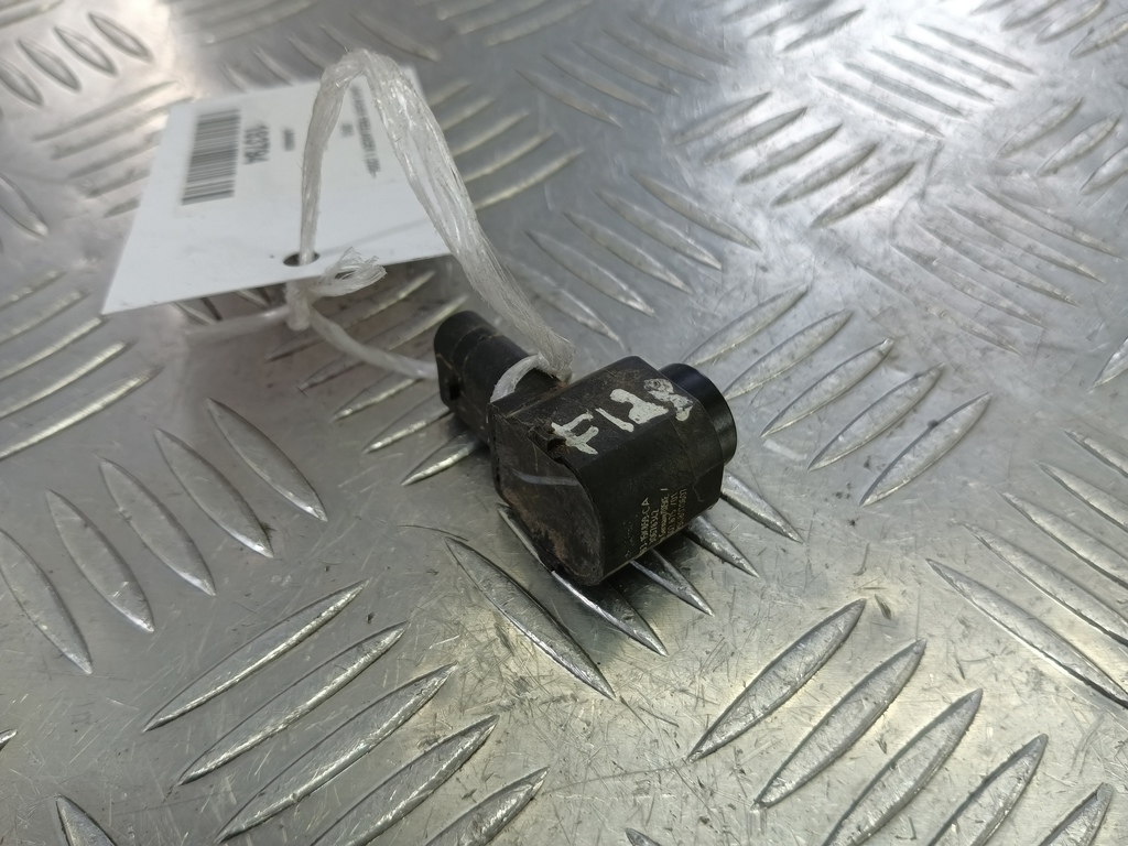 датчик парковки LAND ROVER FREELANDER  LR040659, 2010 рублей, Москва