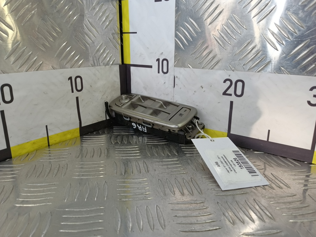 блок управления стеклоподъемниками Jaguar XF 3.0 AT (238 л.с.)XF  I (2007—2011) Седан C2Z11586, 980 рублей, Москва