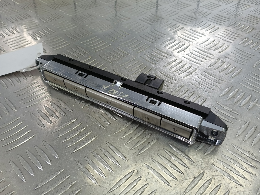 блок кнопок Jaguar XF 3.0 AT (238 л.с.)XF  I (2007—2011) Седан C2Z3572, 860 рублей, Москва