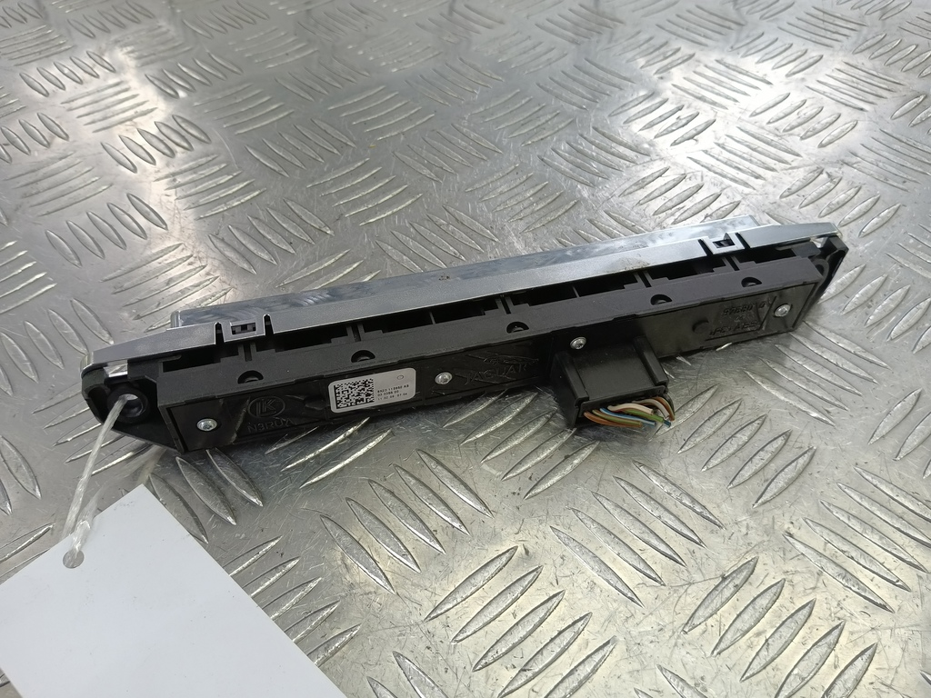 блок кнопок Jaguar XF 3.0 AT (238 л.с.)XF  I (2007—2011) Седан C2Z3572, 860 рублей, Москва