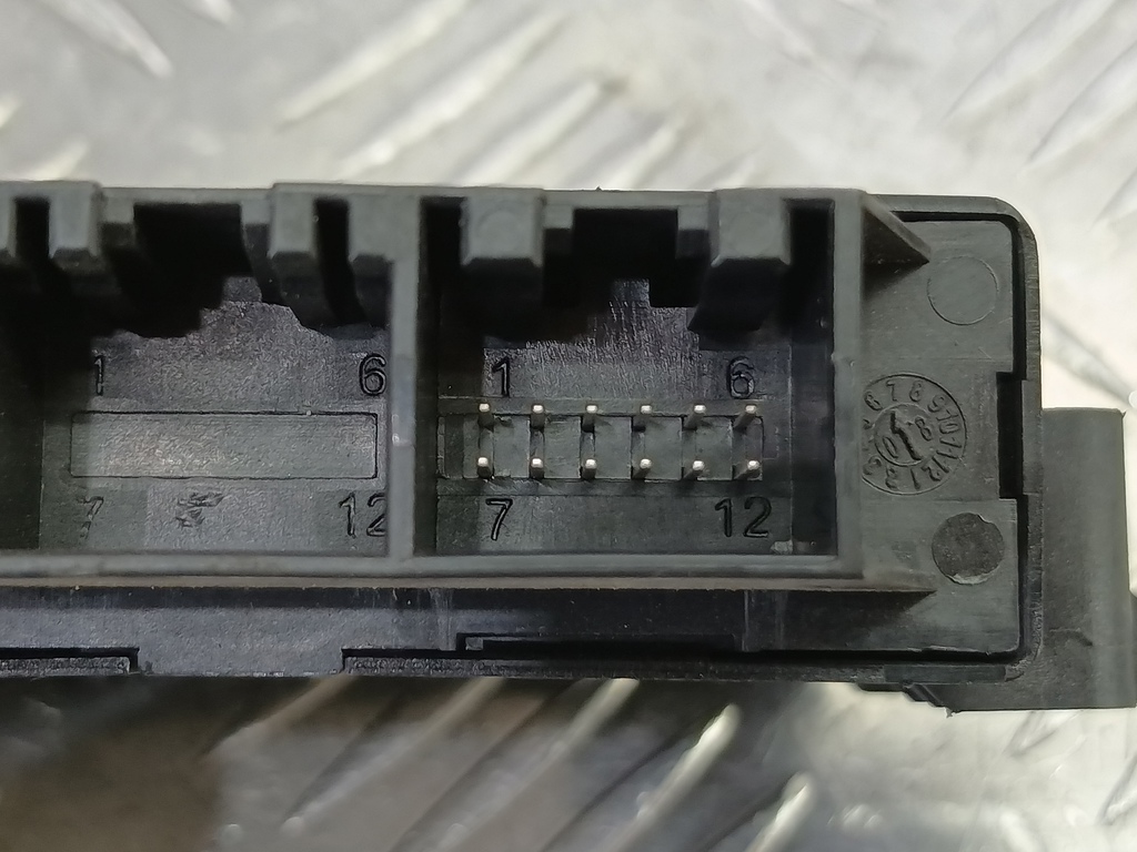 блок управления парктрониками Jaguar XF 3.0 AT (238 л.с.)XF  I (2007—2011) Седан C2P19570, 980 рублей, Москва