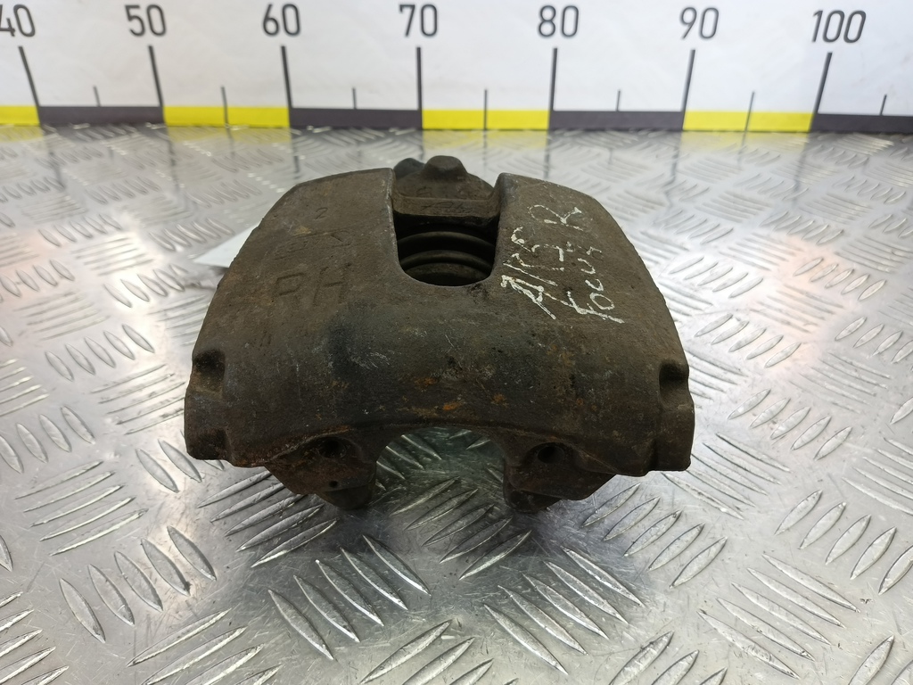 суппорт FORD Focus Focus 1682875, 980 рублей, Москва