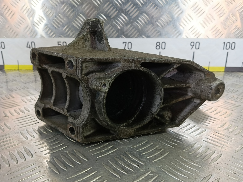 кронштейн двигателя (двс) MERCEDES-BENZ Vito  A6462230004, 520 рублей, Москва