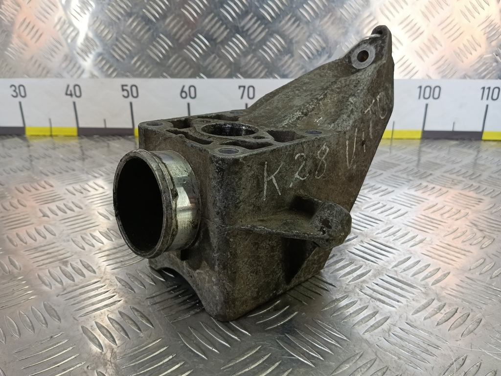 кронштейн двигателя (двс) MERCEDES-BENZ Vito  A6462230004, 520 рублей, Москва