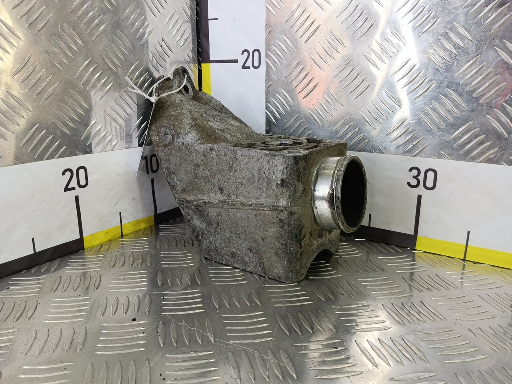 кронштейн двигателя (двс) MERCEDES-BENZ Vito  A6462230004, 520 рублей, Москва