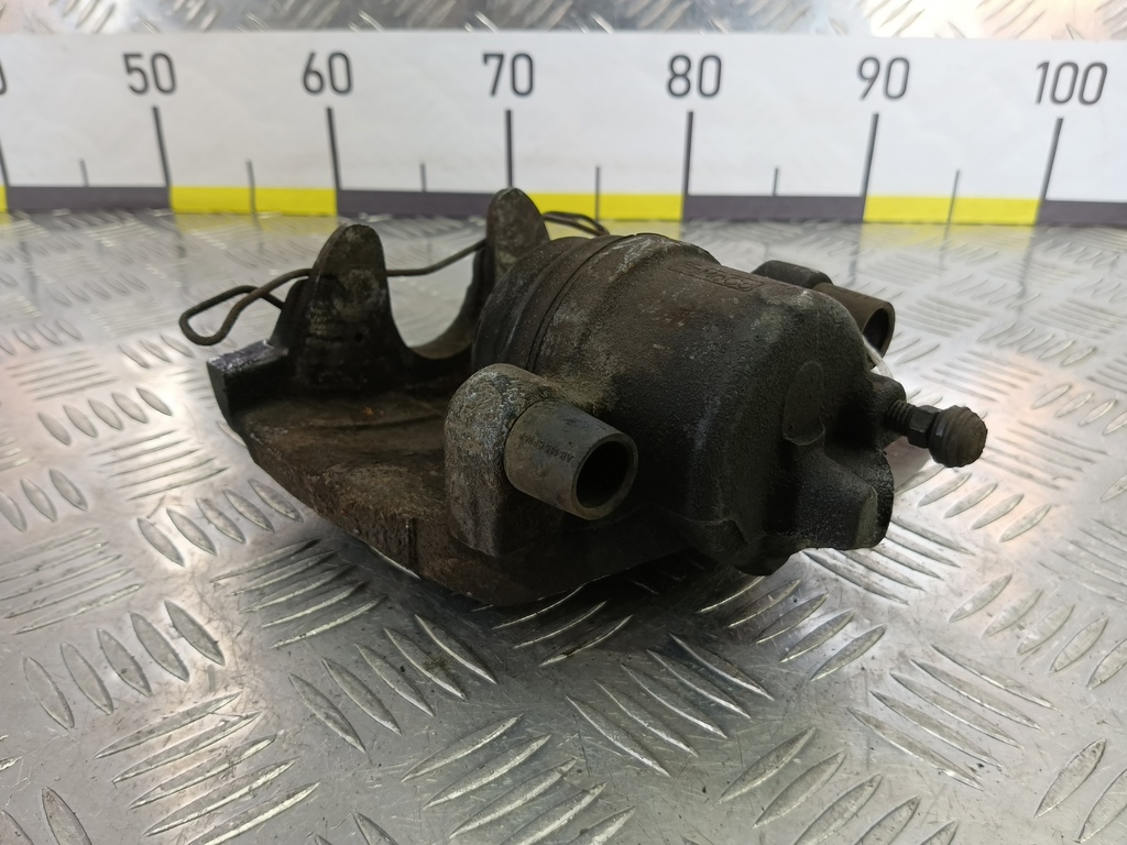 суппорт FORD Focus Focus 1682876, 1670 рублей, Москва