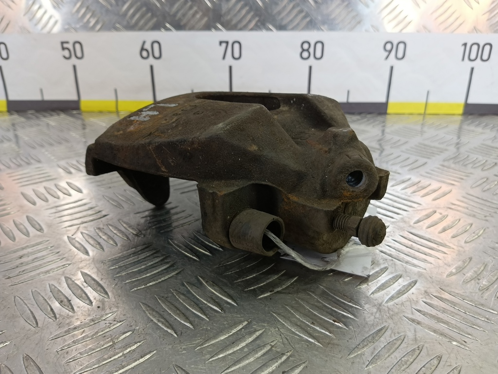 суппорт FORD Focus  1682876, 1670 рублей, Москва