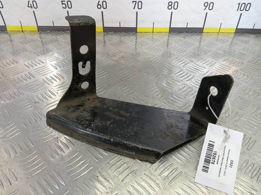 кронштейн бампера Renault Master  744639569R, 2360 рублей, Москва