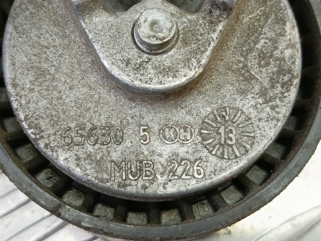 ролик натяжной Renault Kangoo  117501113R, 630 рублей, Москва