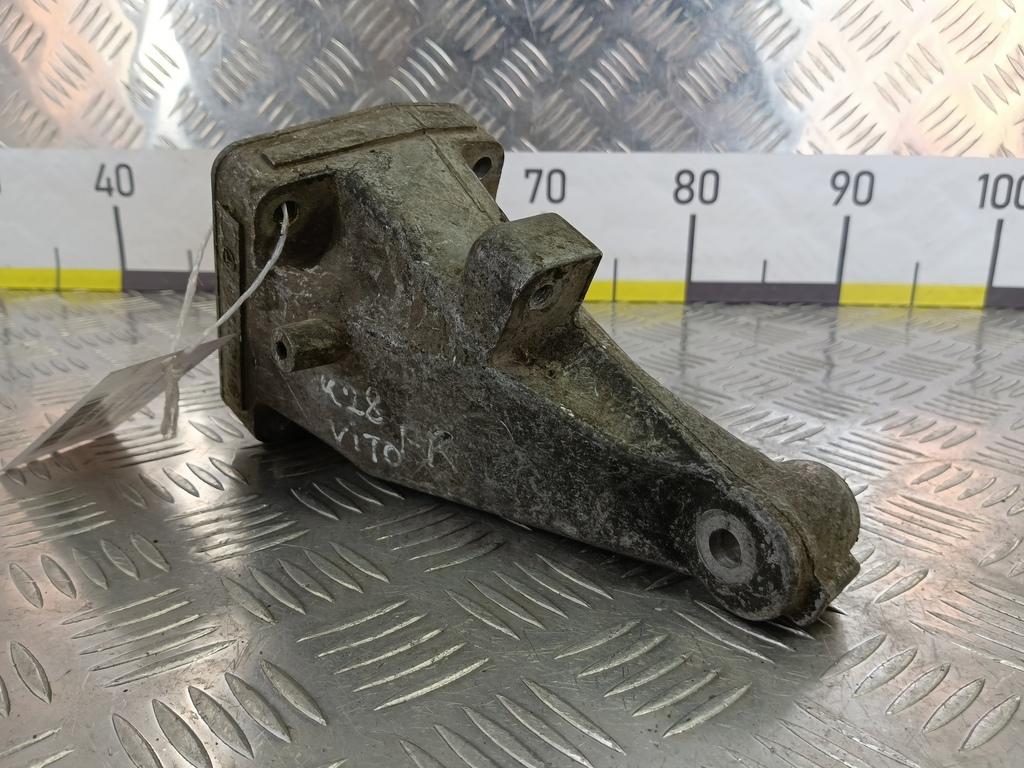 кронштейн двигателя (двс) MERCEDES-BENZ Vito  A6462230804, 520 рублей, Москва