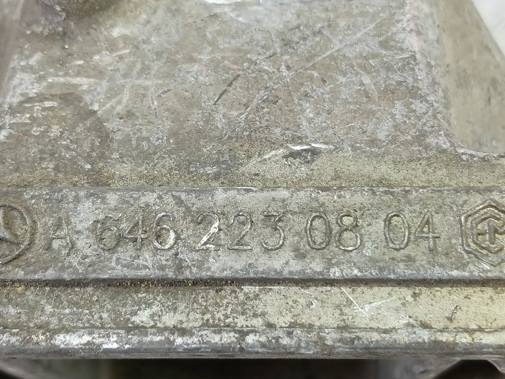 кронштейн двигателя (двс) MERCEDES-BENZ Vito  A6462230804, 520 рублей, Москва