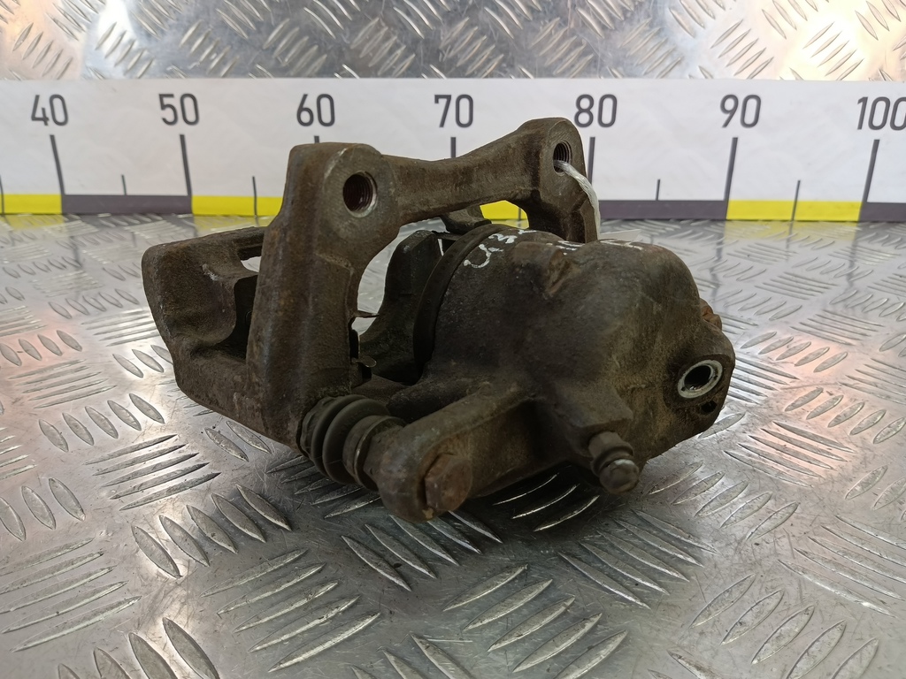 суппорт NISSAN MICRA  41001AX60A, 3740 рублей, Москва