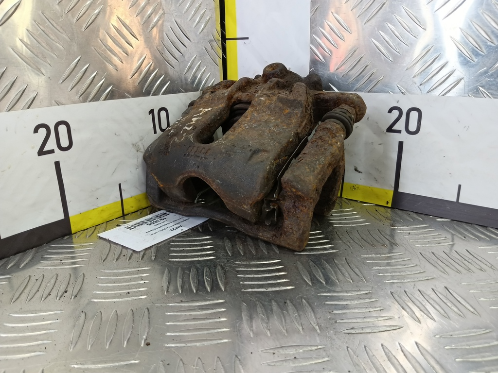 суппорт NISSAN MICRA  41001AX601, 3850 рублей, Москва