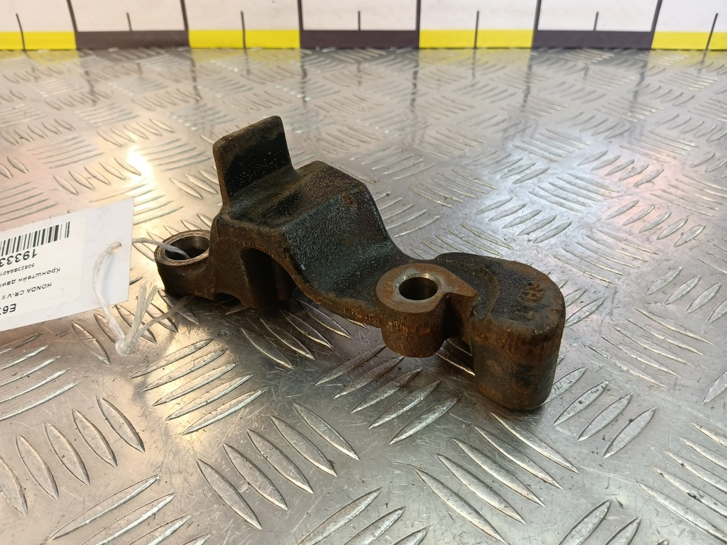 кронштейн двигателя (двс) HONDA CR-V 2.0 AT (150 л.с.)CR-V  II (2001—2004) Внедорожник 50823S9A013, 2010 рублей, Москва