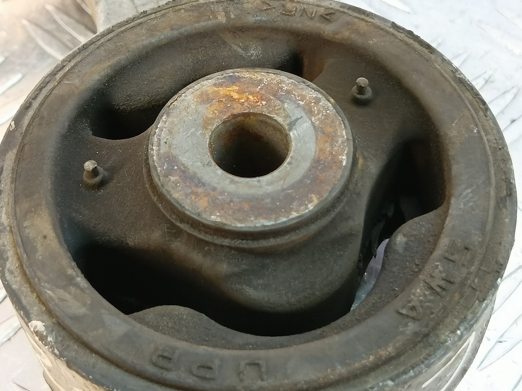 подушка двигателя (опора двс) HONDA CR-V 2.0 AT (150 л.с.)CR-V  III (2006—2009) Внедорожник 50880SWCE81, 3510 рублей, Москва