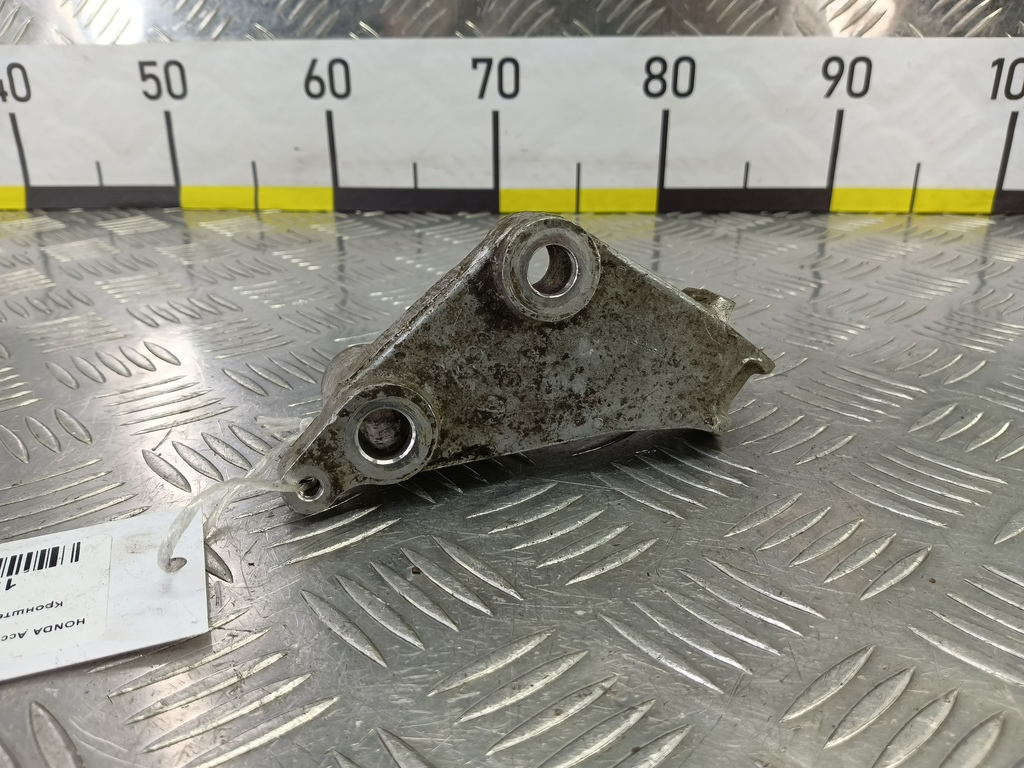 кронштейн двигателя (двс) HONDA Accord 2.4 AT (162 л.с.)Accord  VII (2002—2006) Седан 50620SDAA01, 520 рублей, Москва