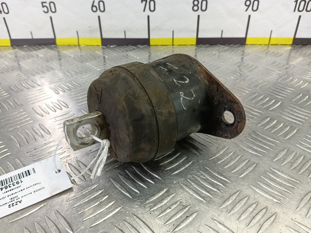подушка двигателя (опора двс) HONDA Accord 2.0 AT (155 л.с.)Accord  VII (2002—2006) Седан 50820SEAE01, 5000 рублей, Москва