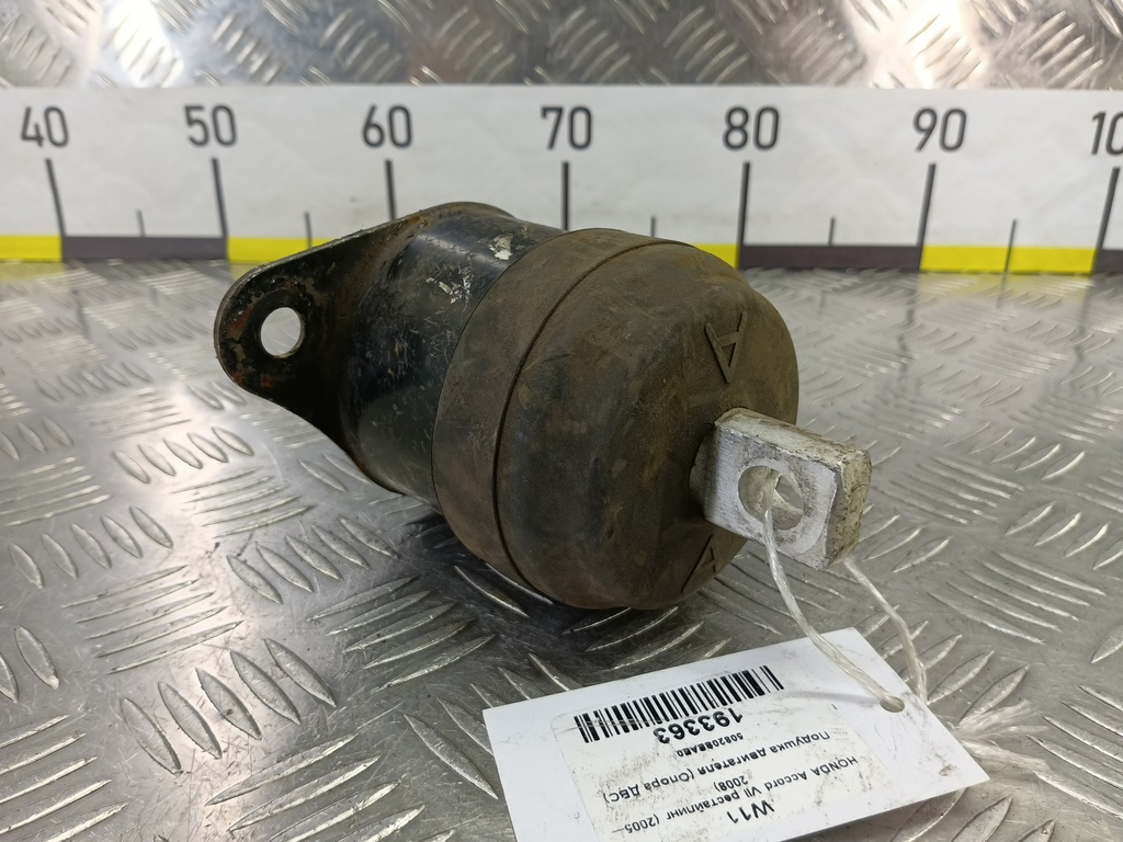 подушка двигателя (опора двс) HONDA Accord 2.0 AT (155 л.с.)Accord  VII (2002—2006) Седан 50820SEAE01, 5000 рублей, Москва