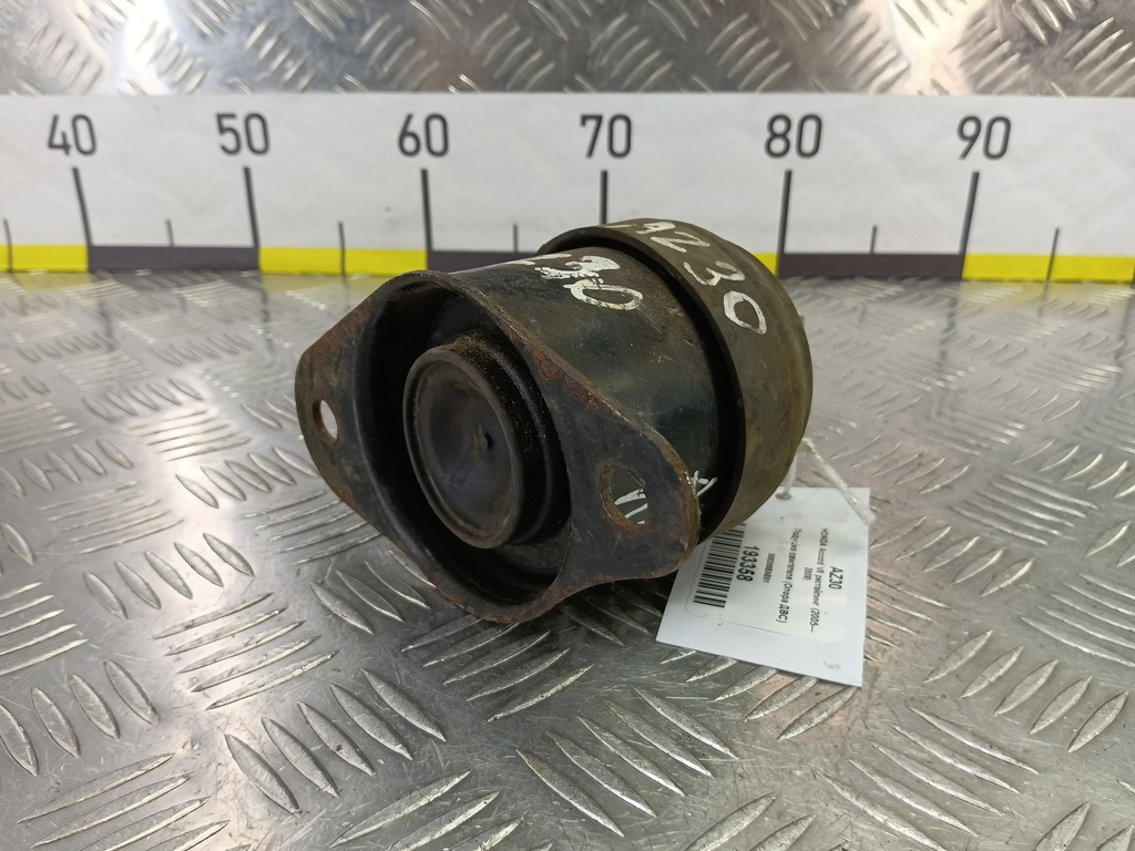 подушка двигателя (опора двс) HONDA Accord 2.0 AT (155 л.с.)Accord  VII (2002—2006) Седан 50820SEAE01, 5000 рублей, Москва