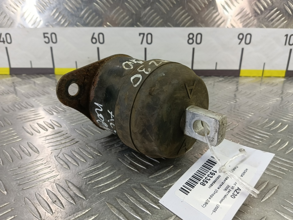 подушка двигателя (опора двс) HONDA Accord 2.0 AT (155 л.с.)Accord  VII (2002—2006) Седан 50820SEAE01, 5000 рублей, Москва