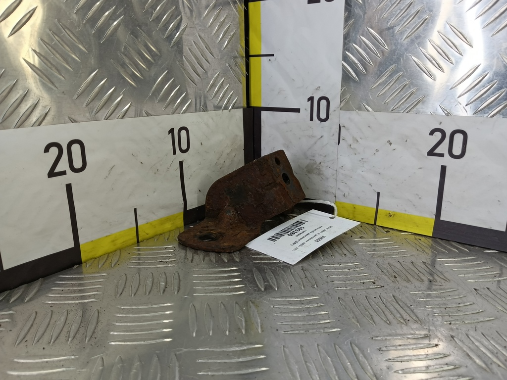 кронштейн двигателя (двс) SUZUKI JIMNY 1.3 4WD MT (86 л.с.)Jimny  III рестайлинг (2005—2012) Внедорожник 1166180A00, 1090 рублей, Москва