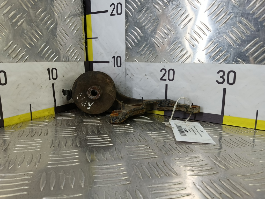 подушка редуктора SUZUKI Grand Vitara 2.0 4WD MT (140 л.с.)Grand Vitara  II (2005—2008) Внедорожник 2762066J22, 520 рублей, Москва